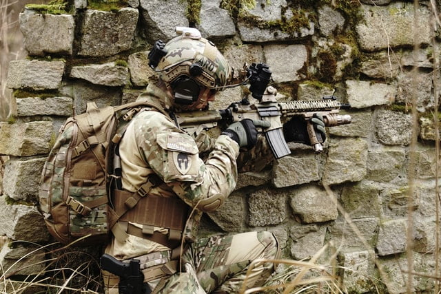 Cum poti juca Airsoft in Romania si de unde poti cumpara armele?