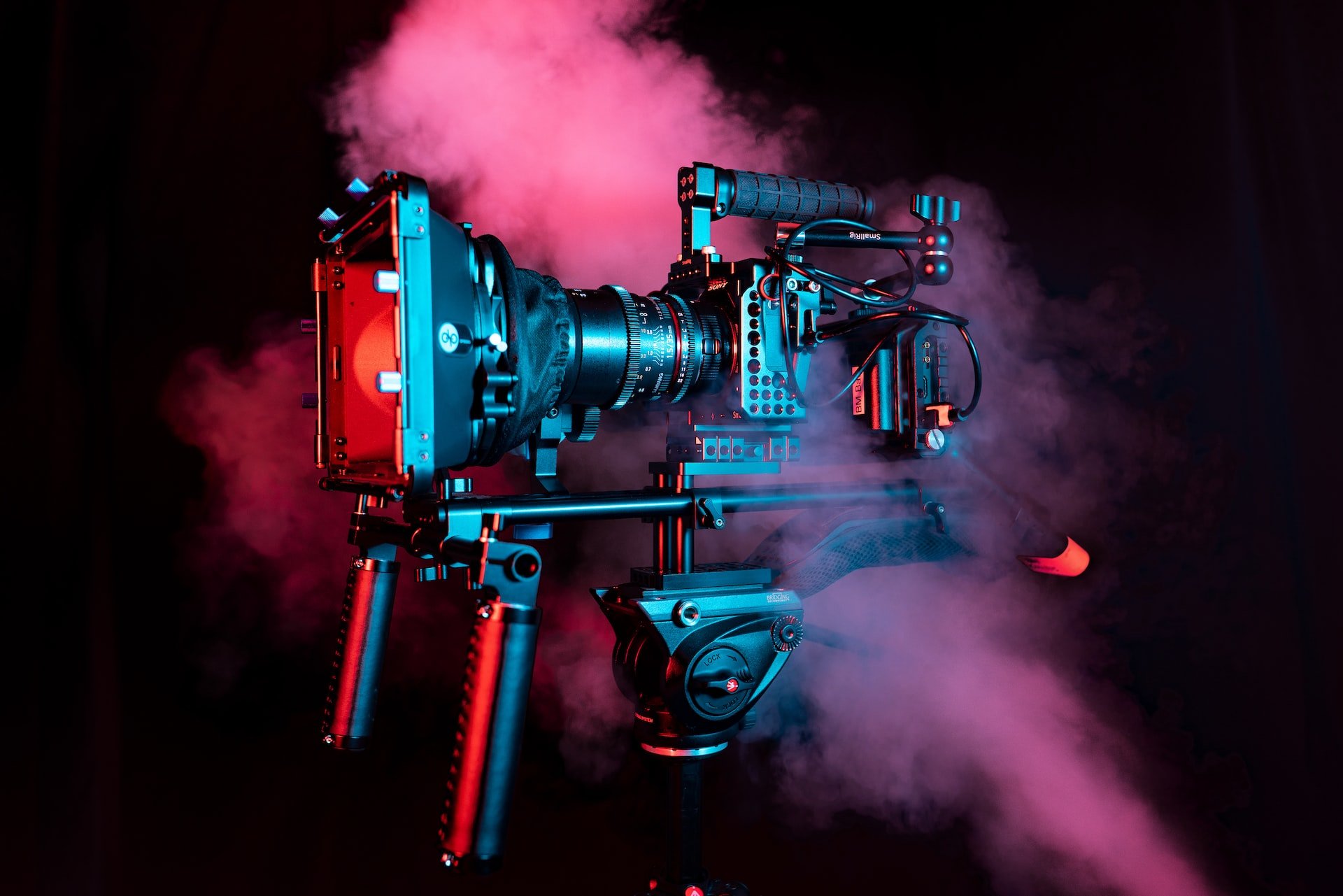 Camera video Panasonic AG-CX350: o noua inovatie tehnologica. Iata ce specificatii are aceasta!
