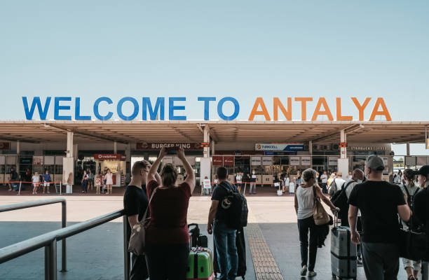 Bucură-te de soare și plajă: Chartere către riviera turcească din Antalya