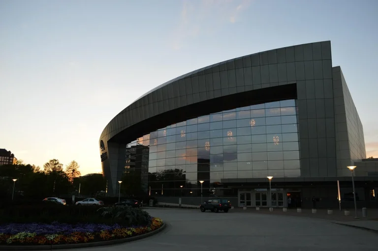 cate blanchett filme si emisiuni tv