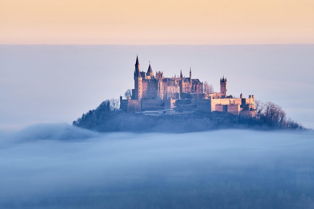 castelul savarsin