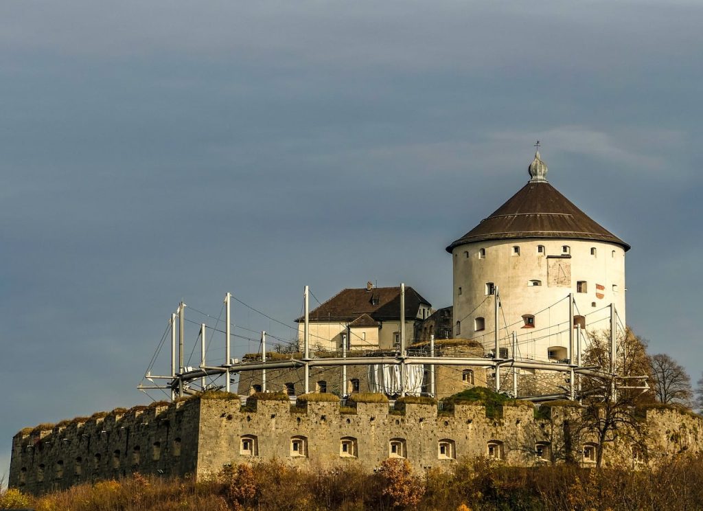 castelul vrajitoarelor